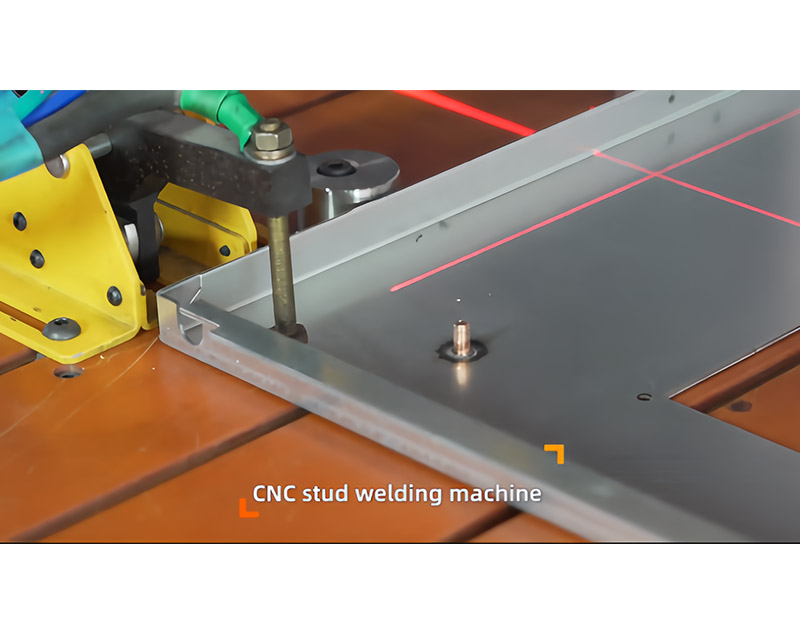 3015數(shù)控螺柱栽樁機(jī)